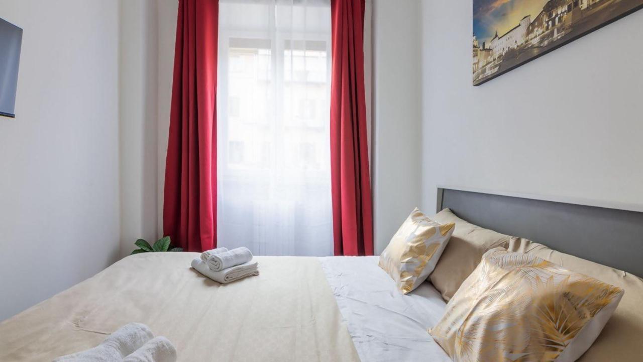Porta Nuova Centro Elegante Con Wifi Apartment